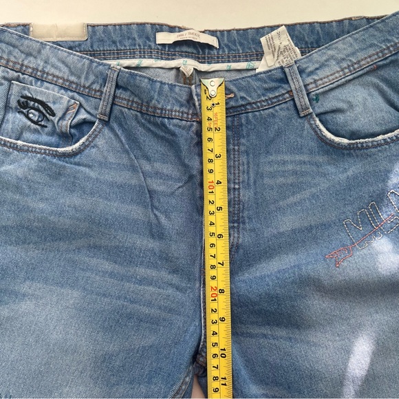 ZARA Light Wash Novelty Embroidered ‘MILANO’ Cropped Jeans Size 8 - Picture 10 of 13